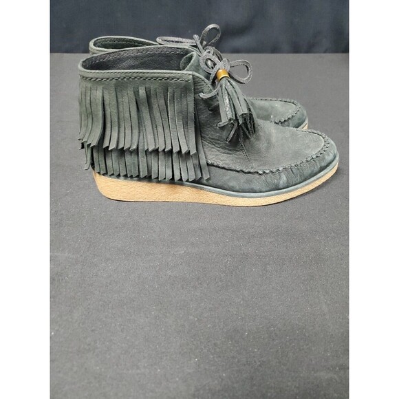 Ugg Caleb Bootie Women's SZ 7.5 Black Suede Tassel Fringe Moccasin Ankle Wedge - Picture 3 of 6